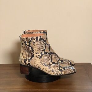 Madewell Essex - Multi-Ivory Stamped Snakeskin Leather, EUC / Like New